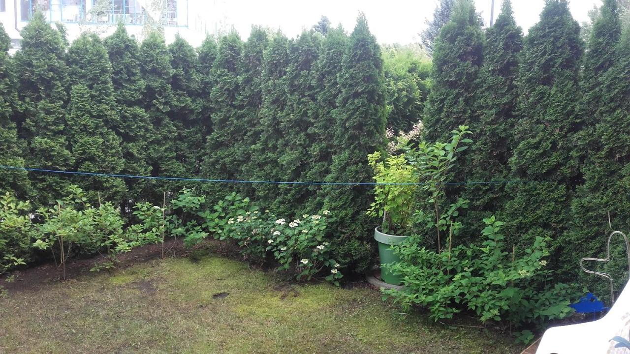 Apartament Rodzinny Family Garden Jastrzębia Góra Dış mekan fotoğraf