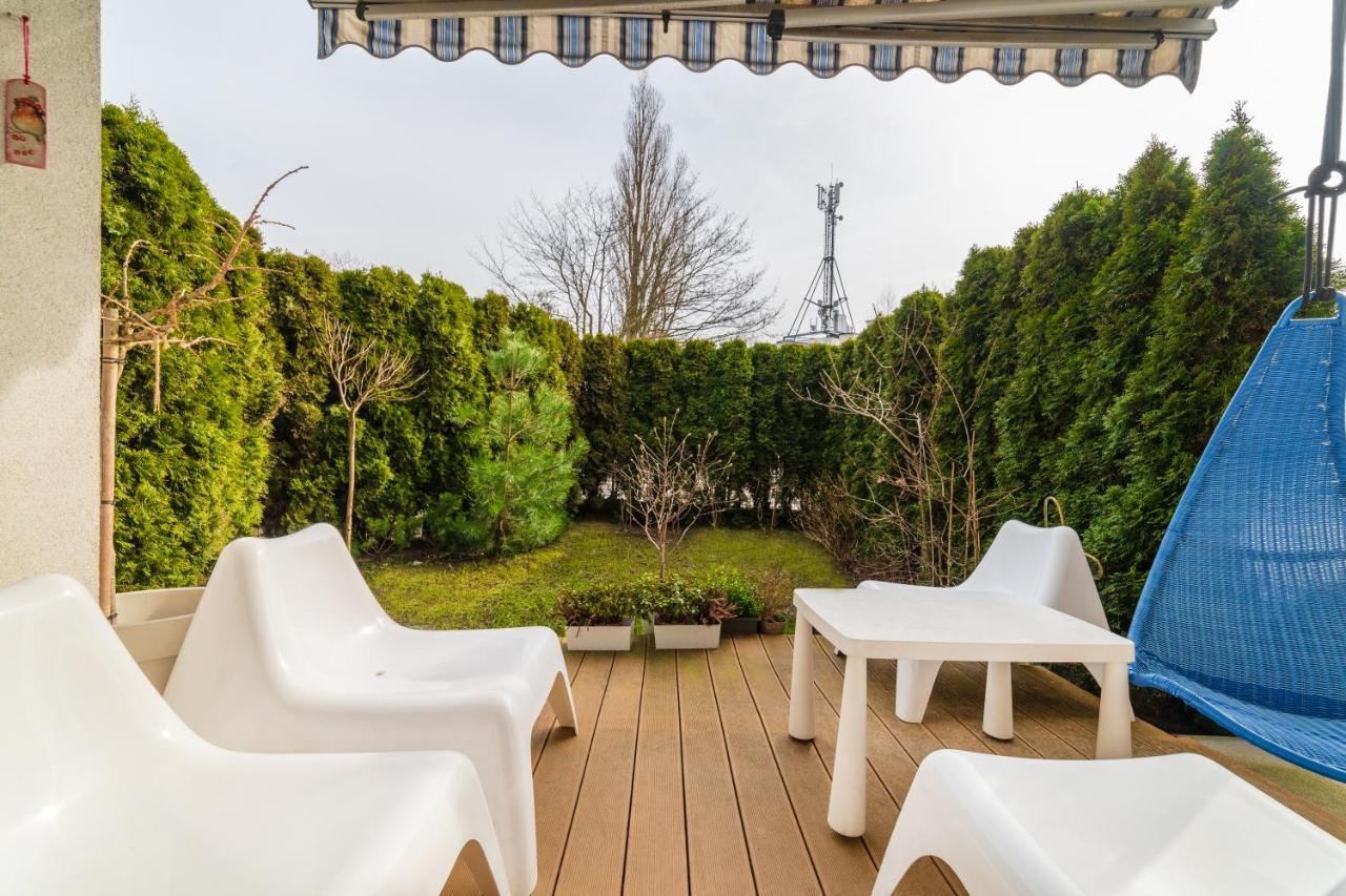 Apartament Rodzinny Family Garden Jastrzębia Góra Dış mekan fotoğraf